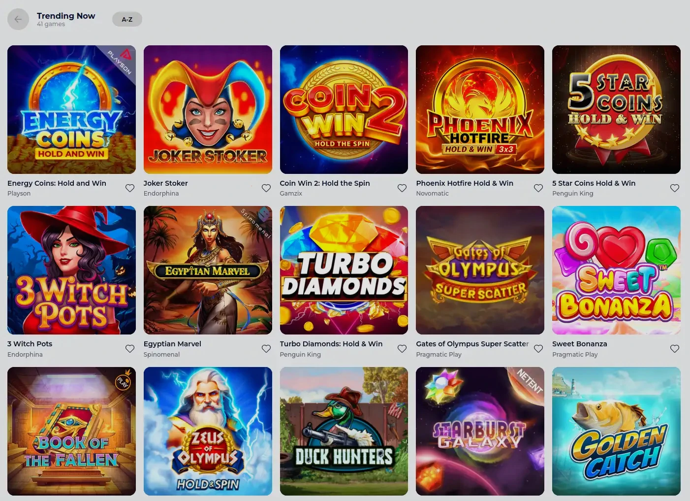 Aplikacja mobilna Golden Lion Casino na smartfonie z widokiem gier